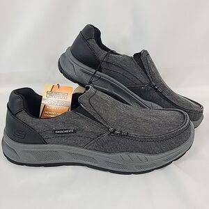 NEW Skechers Men's Cohagen Slip On Shoes Relaxed Fit Black Canvas Sz 11 NIB